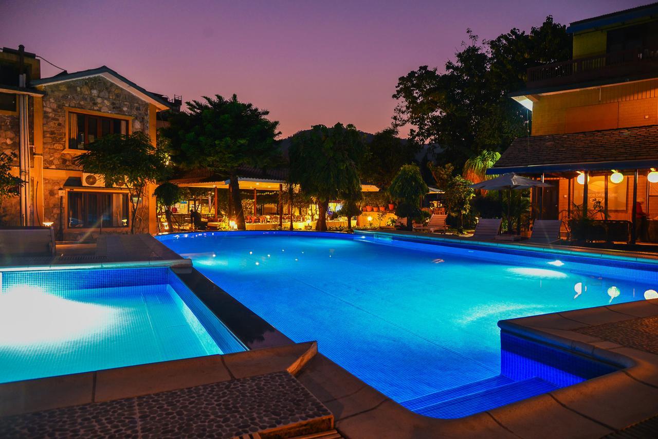 The Lakeside Retreat Resort & Spa By Best Resort Nepal Pokhara Bagian luar foto