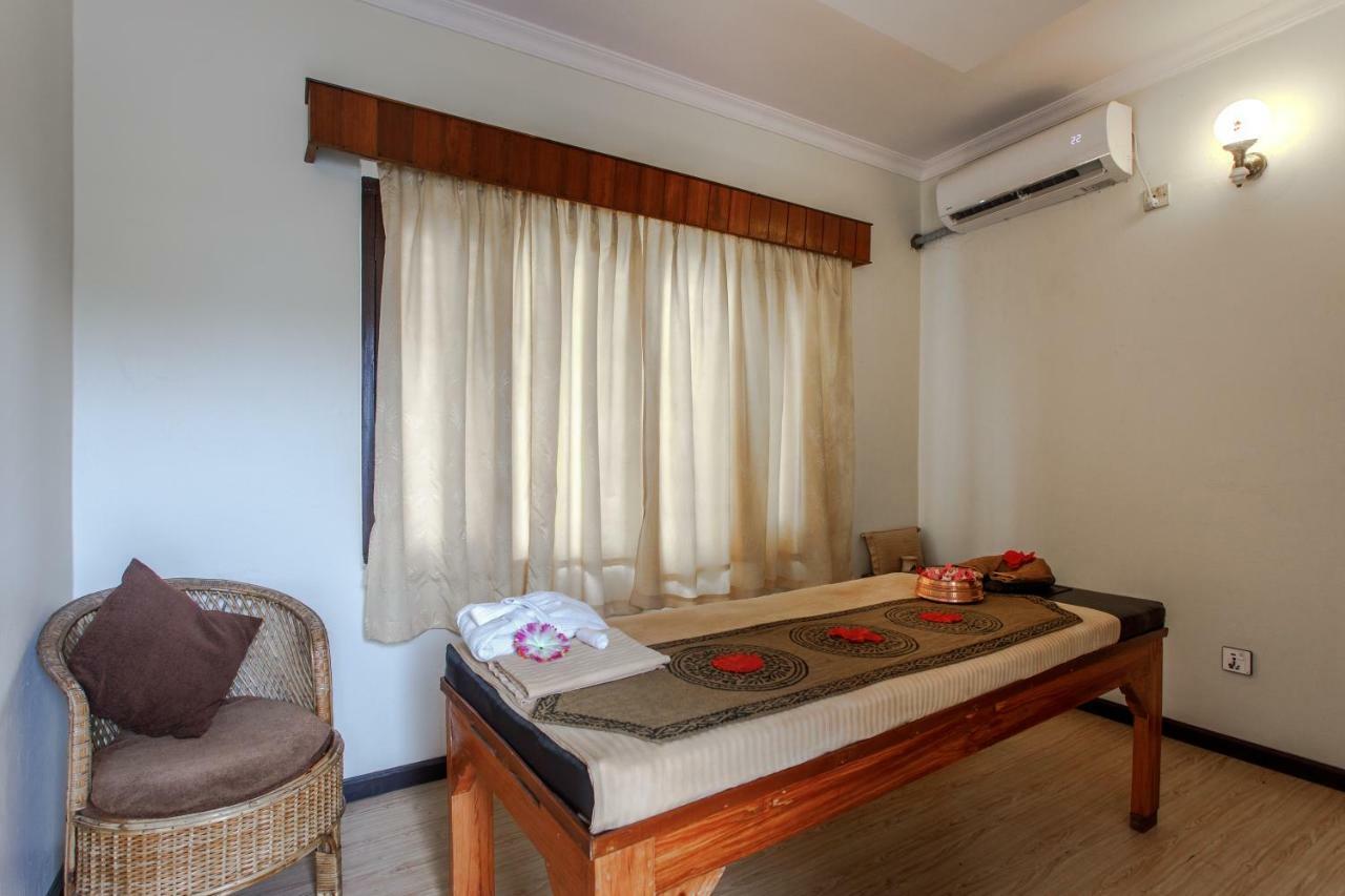 The Lakeside Retreat Resort & Spa By Best Resort Nepal Pokhara Bagian luar foto