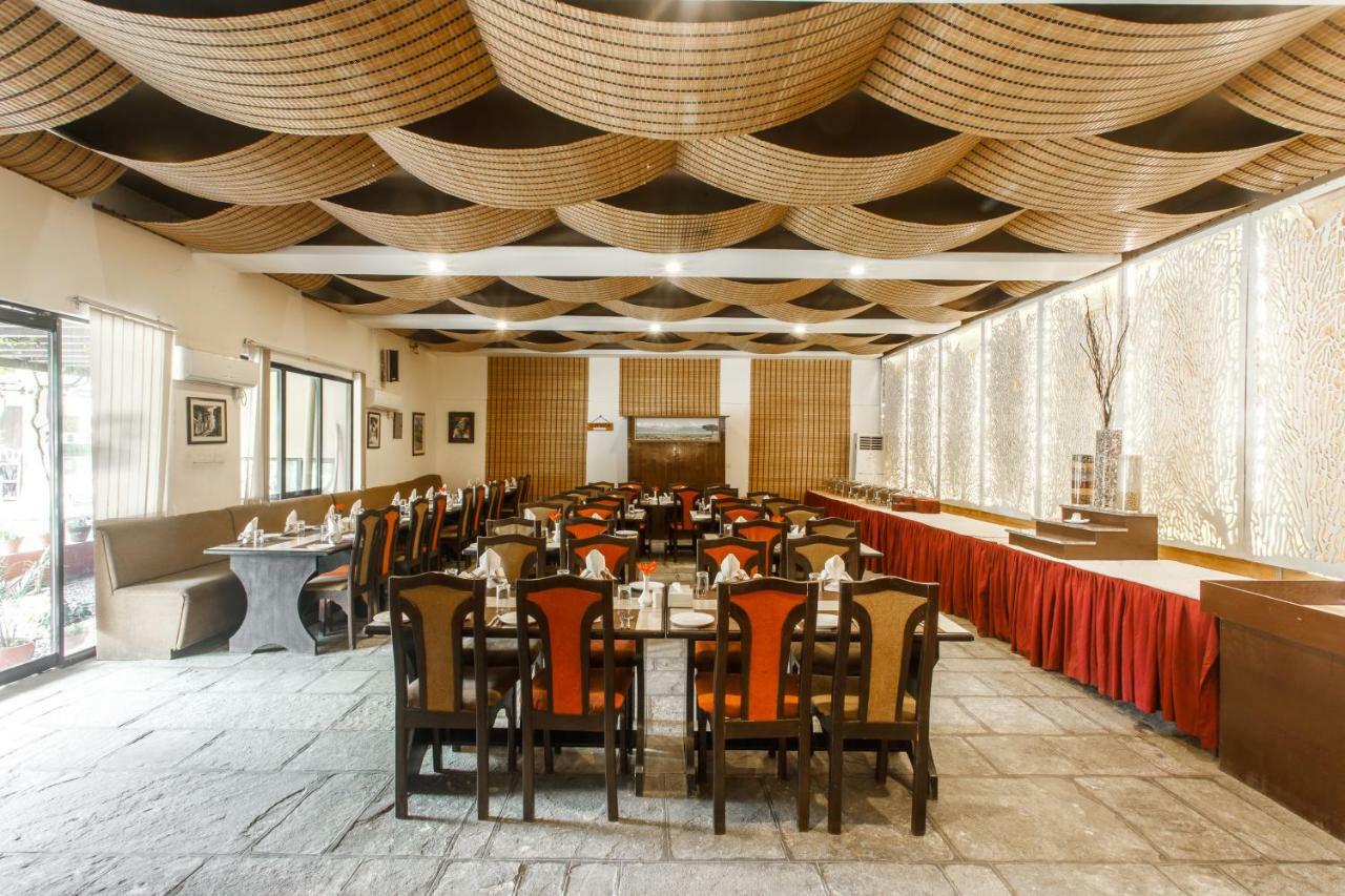 The Lakeside Retreat Resort & Spa By Best Resort Nepal Pokhara Bagian luar foto